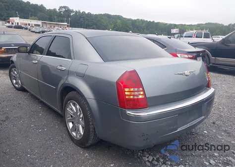 2006 Chrysler 300C из США, поврежденный, VIN 2C3KA63H06H225862